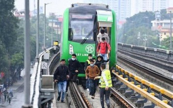 Tàu điện Cát Linh - Hà Đông gặp sự cố kỹ thuật, bất ngờ dừng trên đường