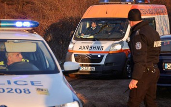 Bulgaria phát hiện thi thể 18 người di cư trong xe tải, có cả trẻ em