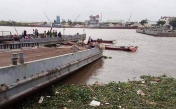 Nhân viên điều hành cầu phao Ninh Cường mất tích vì tàu 3.000 tấn đâm va