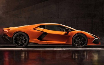 Lamborghini Revuelto LB744 ra mắt, sẵn sàng kế nhiệm Aventador