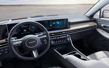 Màn hình cong toàn cảnh lần đầu xuất hiện trên Hyundai Sonata 2024