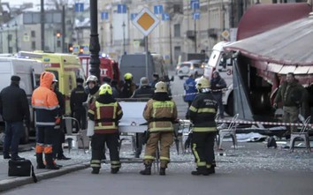 Hiện trường vụ nổ quán cafe giữa trung tâm thành phố lớn thứ 2 nước Nga