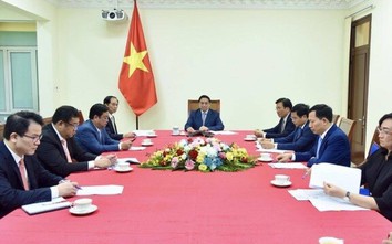 Thủ tướng Phạm Minh Chính điện đàm với Thủ tướng Trung Quốc Lý Cường