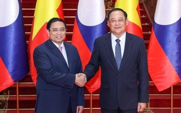 Việt Nam - Lào thống nhất thúc đẩy các dự án giao thông trọng điểm
