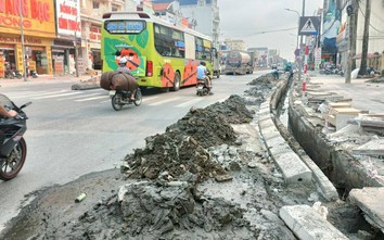 Thái Bình: Nhà thầu thi công ẩu gây ô nhiễm môi trường, mất ATGT Quốc lộ 10