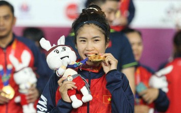 FIFA hết lời ca ngợi hai ngôi sao của tuyển nữ Việt Nam tại SEA Games 32