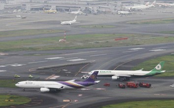 Nhật Bản: Hai máy bay va chạm trên đường băng khiến một chiếc gãy cánh