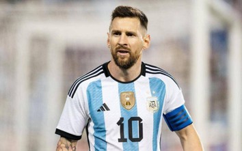 Lionel Messi báo tin ngỡ ngàng cho đội tuyển Argentina
