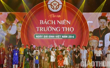 Đại tiệc "Bách niên trường thọ" lan tỏa giá trị văn hóa gia đình Việt