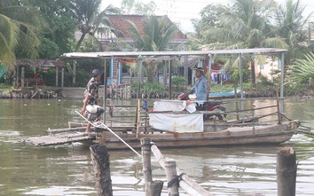 Đình chỉ loạt bến khách ngang sông không phép ở Cà Mau