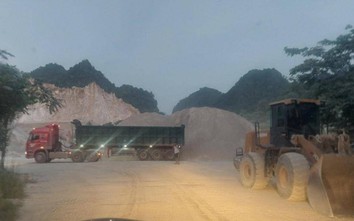 Có trạm cân, chủ mỏ đá tại Lạng Sơn vẫn bốc hàng cho xe chở quá tải