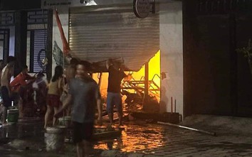 Vụ cháy ô tô điện ở Thanh Hoá: "Chập cháy điện sẽ khiến pin phát hoả"