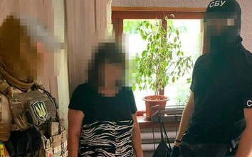 Ukraine bắt một phụ nữ nghi chuyển thông tin giúp Nga ám sát ông Zelensky