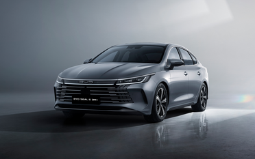 BYD Seal 5 giá dưới 700 triệu, có gì đặc biệt?