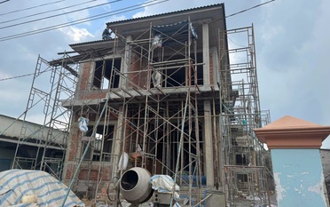 Trả giá đắt khi xây nhà bằng "giao khoán niềm tin"