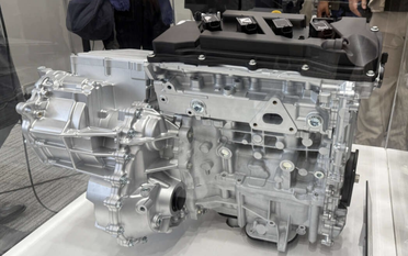 Toyota phát triển động cơ đốt trong mới
