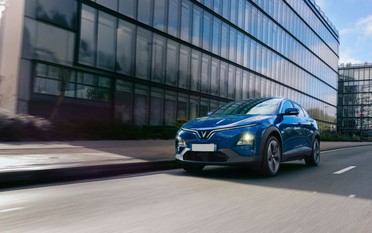 VinFast VF 6 - Món hời xe gầm cao tầm giá 700 triệu đồng