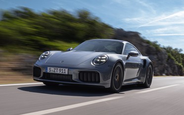 Porsche 911 Turbo S 2026 có gì đặc biệt?