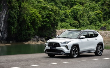 Toyota ưu đãi giá xe, cao nhất tới 70 triệu đồng