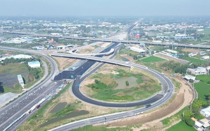 "Siêu nút giao" nối 3 tuyến cao tốc ở cửa ngõ TP.HCM, trước ngày thông xe