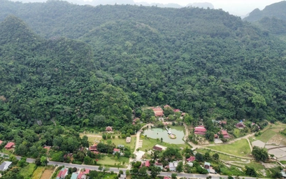 Nét hoang sơ và huyền bí hang Bàn Bù