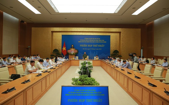 Phát triển đường sắt đô thị tại Hà Nội và TP.HCM phải đảm bảo đồng nhất