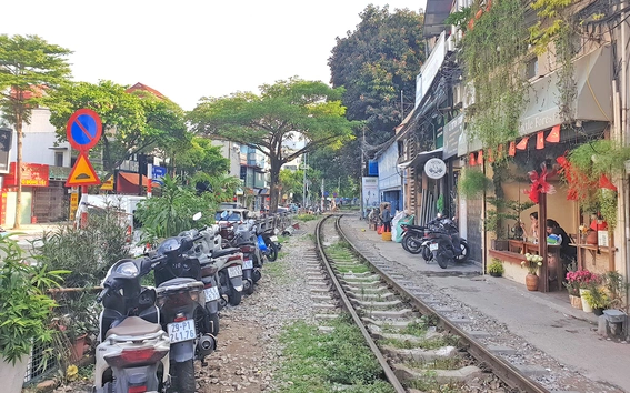 Đề xuất tăng chế tài, ngăn vi phạm an toàn đường sắt