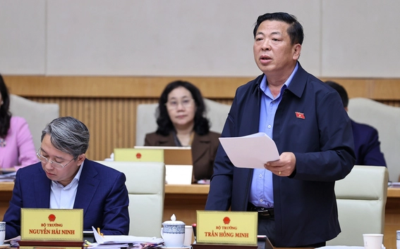 Cuối năm 2025, thông xe 3.188 km cao tốc, hoàn thành hơn 1.700 km đường ven biển