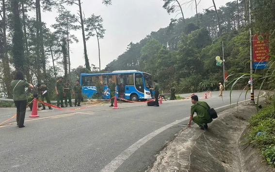 Thủ tướng: Khẩn trương khắc phục hậu quả vụ tai nạn khiến 2 người tử vong tại Vĩnh Phúc