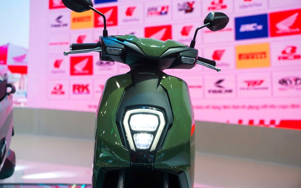 Cận cảnh w88 máy điện Honda giá rẻ vừa ra mắt tại Việt Nam
