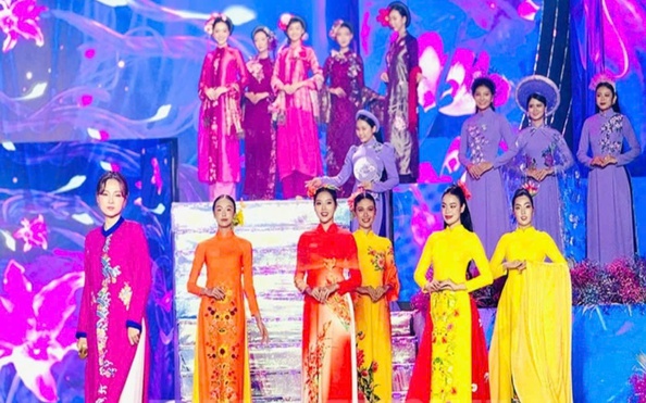 Khai mạc lễ w88 -- link mới nhất Áo dài TP.HCM lần thứ 11: Tôn vinh văn hóa, kết nối thế hệ