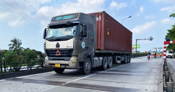 Hà Nội lắp đặt 4 trạm cân điện tử ngăn chặn xe quá tải