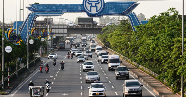 Hà Nội cấm xe tải, xe khách lưu thông ở làn 1 trục Nhật Tân - Nội Bài từ 25/11