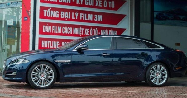 Hàng hiếm Jaguar XJL Portfolio tại Hà Nội bán lỗ gần 3 tỷ đồng