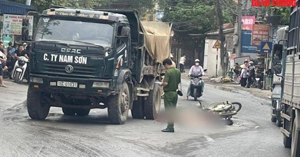 TNGT 6/4: Xe máy va chạm xe tải, nữ sinh lớp 7 tử vong thương tâm