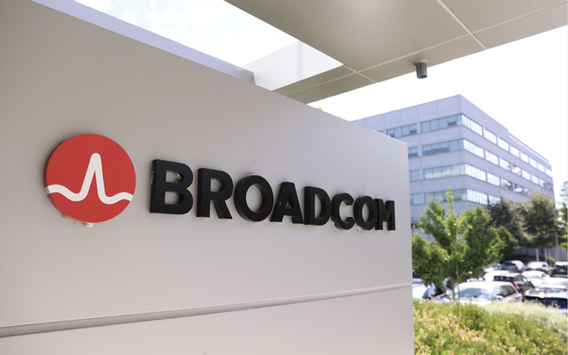 Broadcom ra mắt chip mạng mới, cuộc chiến với Nvidia ngày càng gay cấn
