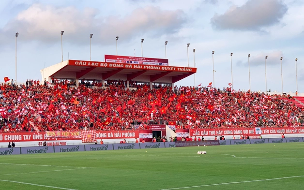 Bài học biến bóng đá thành “mỏ vàng”