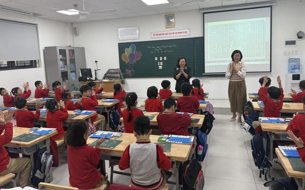 Bộ GD&ĐT: Hệ số lương đặc thù không phá vỡ hệ thống tiền lương