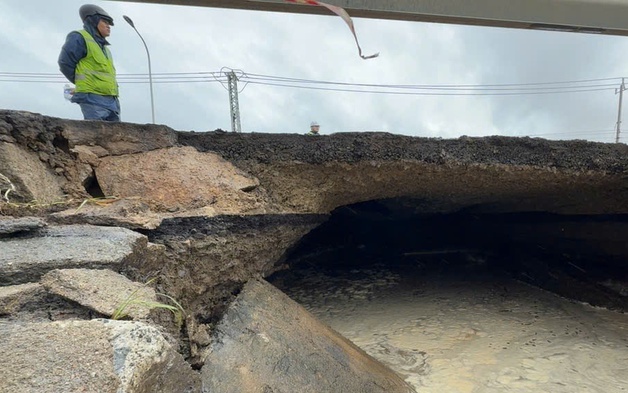 Còn 17 vị trí tắc đường do mưa lũ, phương tiện lưu thông hướng nào?