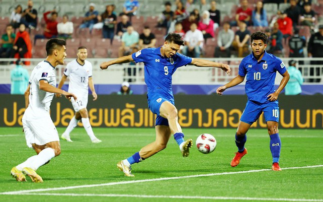 Asian Cup 2023: Tuyển Thái Lan là đội bóng duy nhất ở Đông Nam Á làm