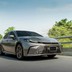Sedan hạng D ngày càng kén khách, Toyota Camry chỉ bán 78 xe vẫn dẫn đầu phân khúc