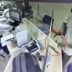 Hà Nội: Truy bắt đối tượng dùng dao cướp ngân hàng
