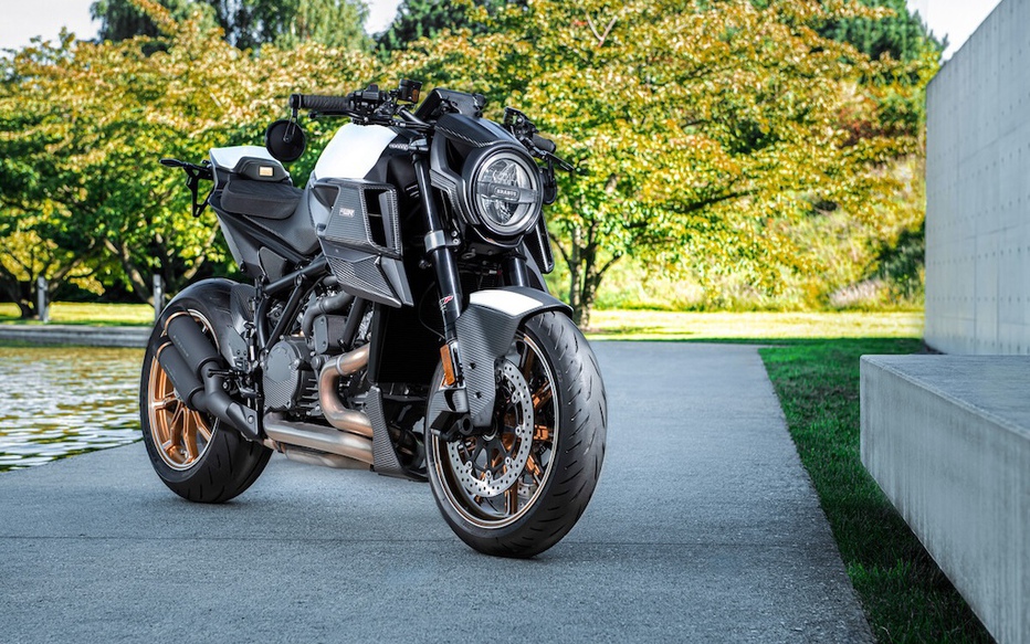 Brabus và KTM hợp tác ra mắt siêu phẩm naked bike cuối cùng